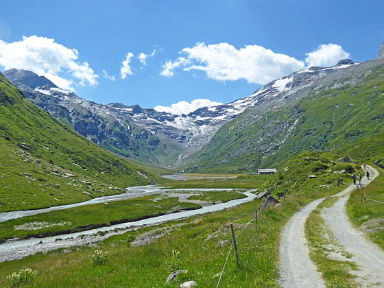 Heading toward Alp Muot Selvas