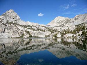 First views from the east shore of Lower Lamarck Lake